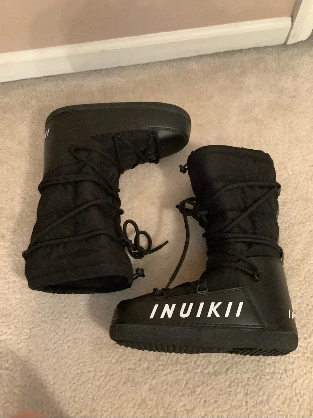 Free People x INUIKII Mountain High Black Puffer Moon Snow Boots Women's Size 40